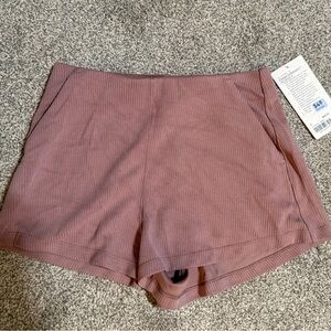 Lululemon Ribbed Softstreme HR Short 2”